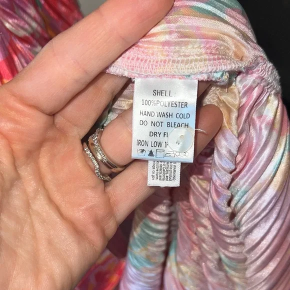 Fantastic Fawn Floral Poncho/Top/Mini Dress -Size Small - Picture 7 of 8